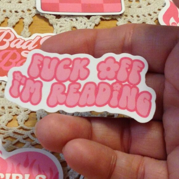 Smutty Book Lover's Stickers - for scrapbooks, computer book covers, crafts - Picture 8 of 9